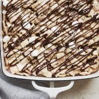 White Chocolate Marshmallow S'more Chex Bars from www.whatsgabycooking.com (@whatsgabycookin)