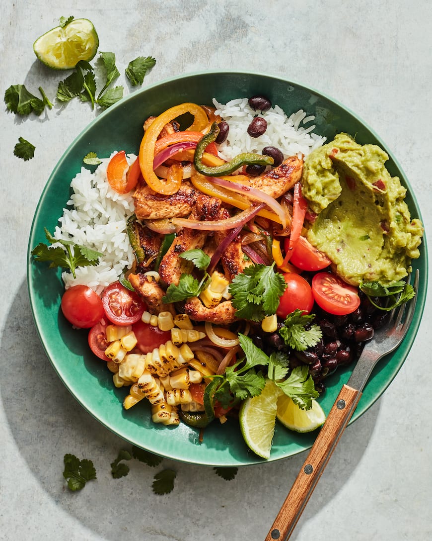 Easy Chicken Fajitas Bowls