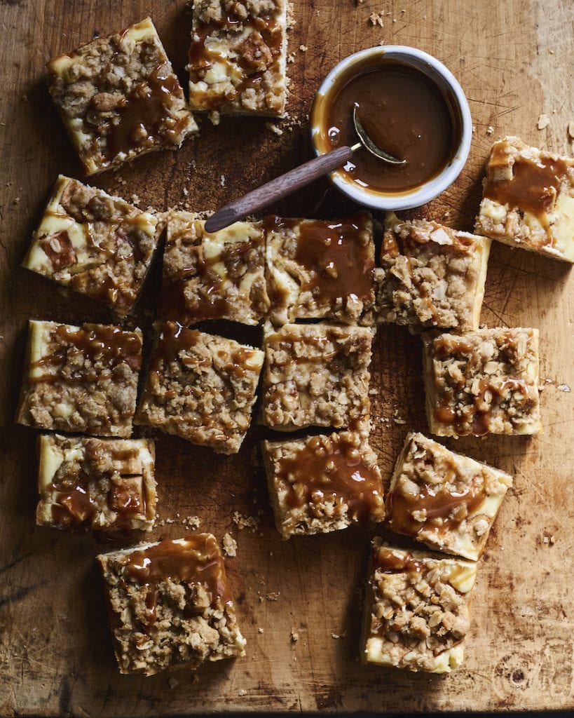 Caramel Apple Streusel Cheesecake Bars from www.whatsgabycooking.com (@whatsgabycookin)