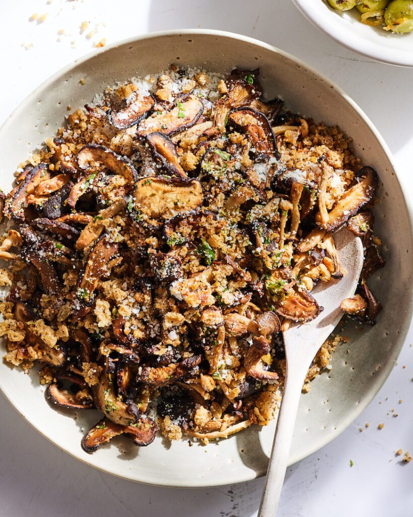 Crispy Mushrooms from www.whatsgabycooking.com (@whatsgabycookin)