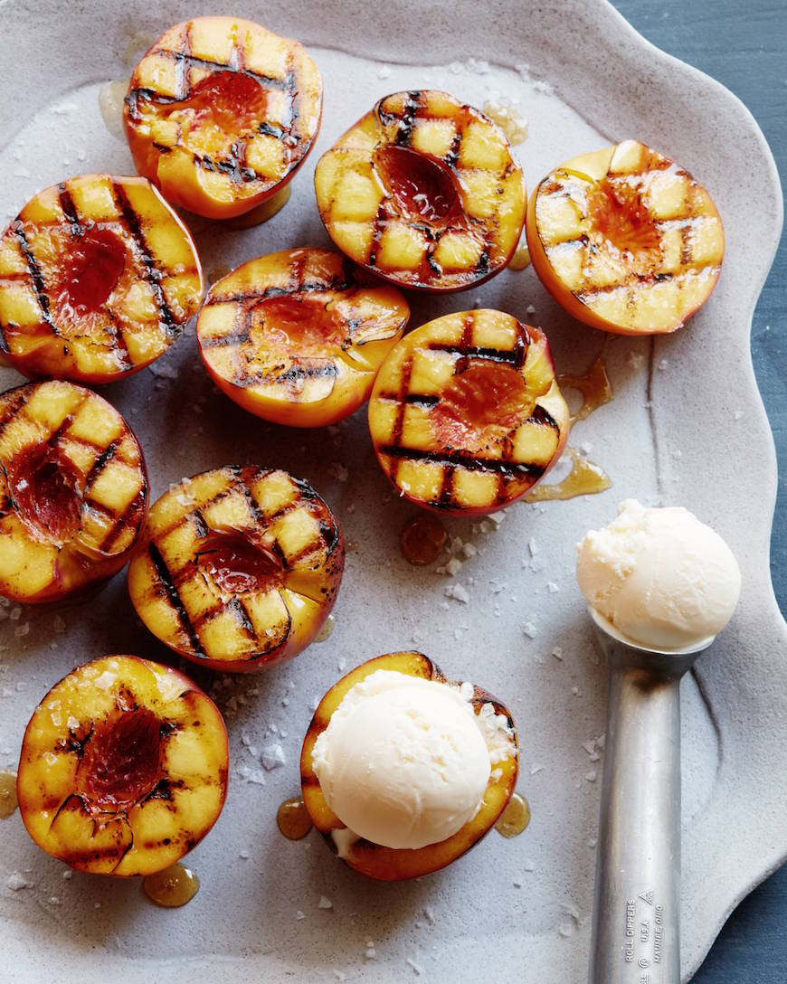 Grilled Peaches with Vanilla Ice Cream